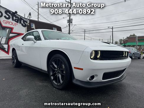 Used 2021 Dodge Challenger GT w/ Driver Convenience Group image 1