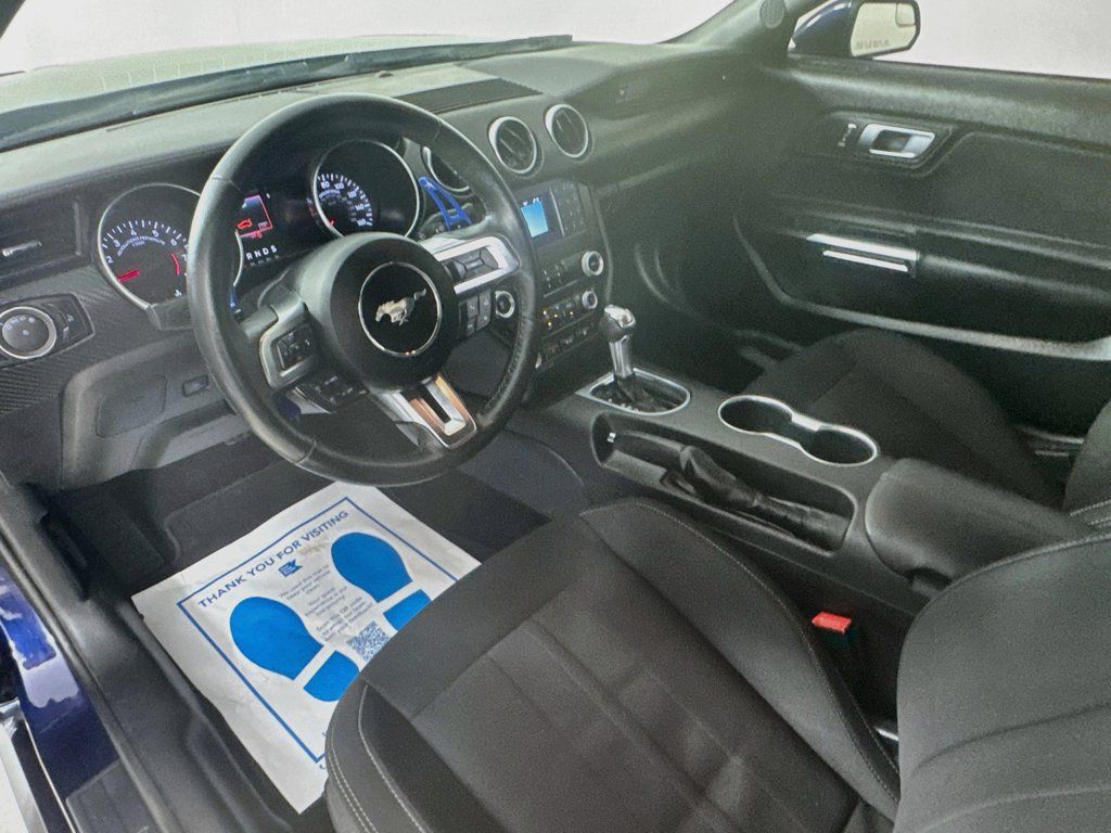 Used 2020 Ford Mustang Coupe RWD image 25