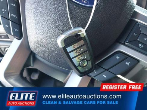 Used 2017 Ford F250 Platinum image 21