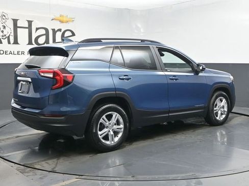 Used 2024 GMC Terrain SLE w/ Driver Convenience Package image 50