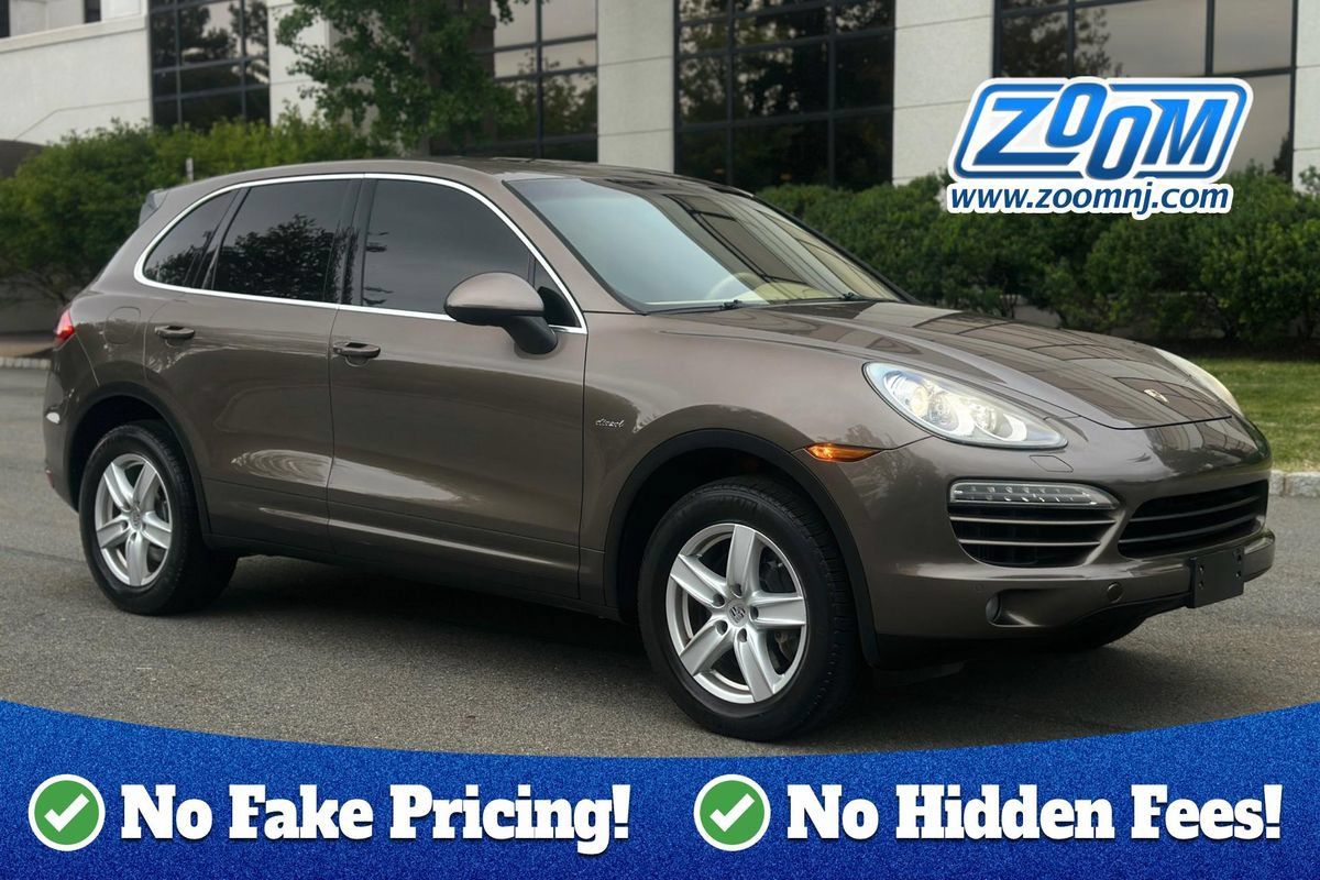 Used 2014 Porsche Cayenne Diesel AWD/4WD image 1