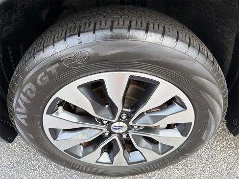 Used 2023 Subaru Outback Limited XT image 11