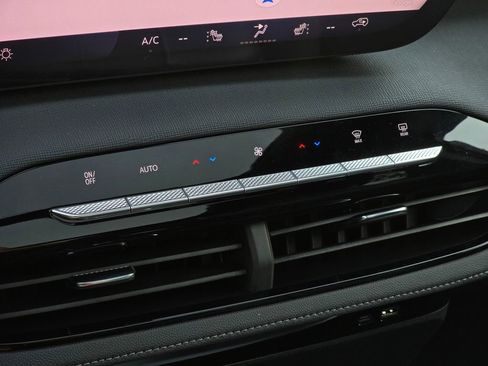 Used 2026 Buick Enclave Sport Touring w/ Power Package image 64