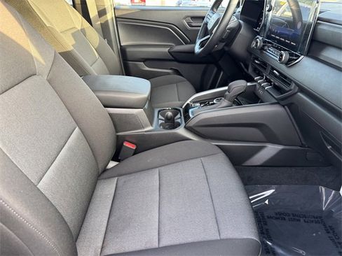 Used 2025 Chevrolet Colorado W/T w/ WT Custom Package image 6