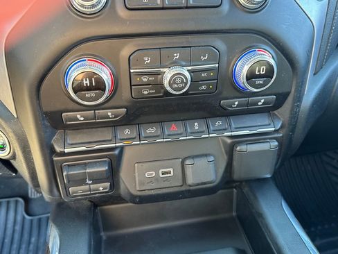 Used 2020 GMC Sierra 1500 Elevation w/ Elevation Value Package image 22