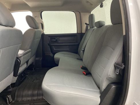 Used 2017 RAM 3500 Tradesman w/ Popular Equipment Group image 16