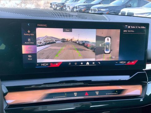 Used 2025 BMW 540i xDrive w/ Premium Package image 29