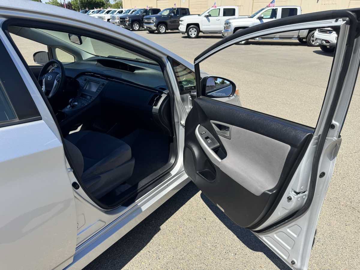 Used 2013 Toyota Prius Two FWD image 14