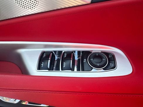 Used 2023 Chevrolet Corvette Stingray Preferred Conv w/ Z51 Performance Package RWD image 17