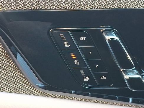 New 2026 Cadillac Optiq Luxury 2 image 15