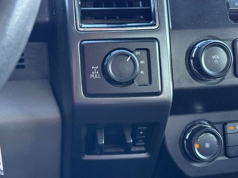 Used 2019 Ford F350 XLT w/ XLT Value Package image 32