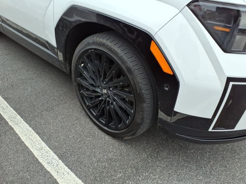 Used 2024 Hyundai Santa Fe Calligraphy image 10