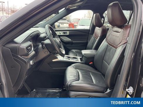 Certified 2022 Ford Explorer Platinum w/ Equipment Group 601A image 25