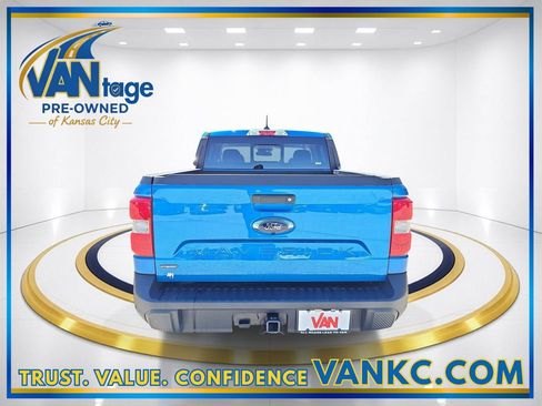 Used 2022 Ford Maverick Lariat w/ Lariat Luxury Package FWD image 7