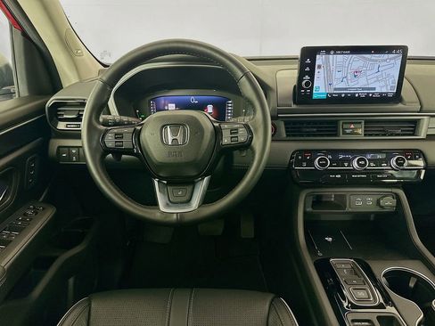 Certified 2023 Honda Pilot Elite image 23