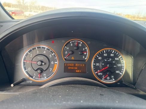 Used 2009 Nissan Titan LE image 19