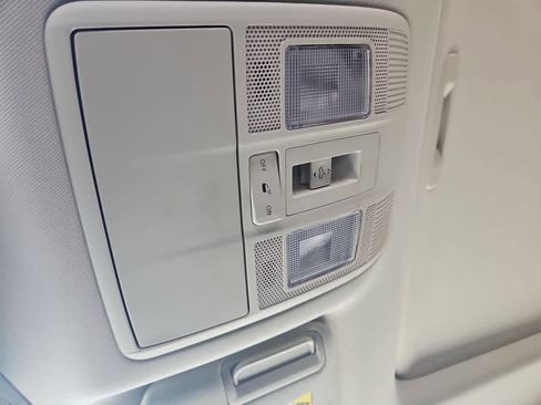 Used 2019 MAZDA CX-9 Touring w/ Touring Premium Package image 21