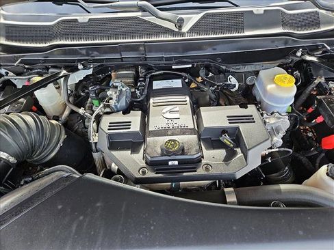 Used 2023 RAM 2500 Limited image 23