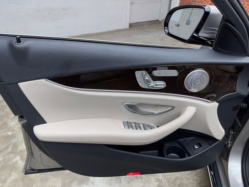 Used 2023 Mercedes-Benz E 450 4MATIC All-Terrain Wagon w/ Premium Package image 10