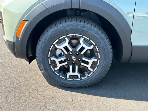 New 2025 Hyundai Santa Cruz XRT image 11