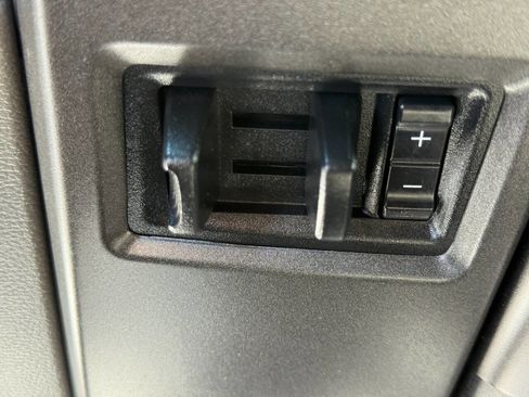 Used 2022 Ford F250 XL w/ Power Equipment Group image 23