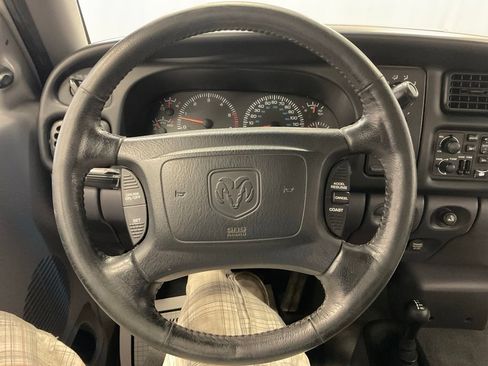 Used 2001 Dodge Ram 1500 Truck 4x4 Quad Cab image 16