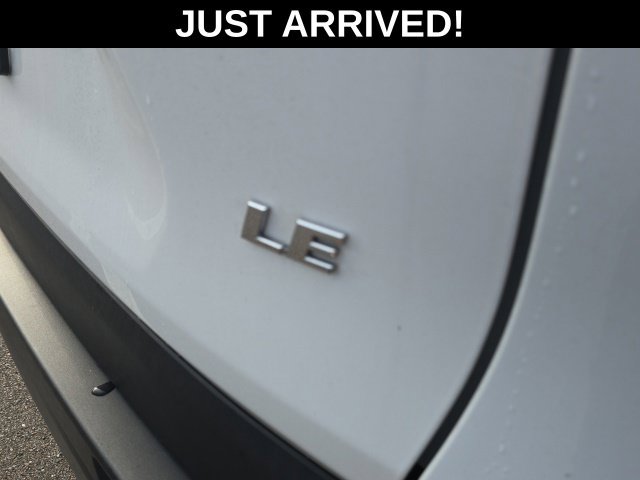 Used 2024 Toyota RAV4 LE FWD image 6