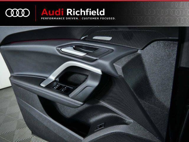 Certified 2025 Audi Q5 Premium w/ Premium Plus AWD/4WD image 20