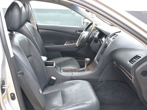 Used 2011 Lexus ES 350 FWD image 18