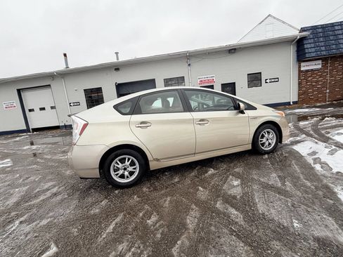 Used 2010 Toyota Prius Two image 8
