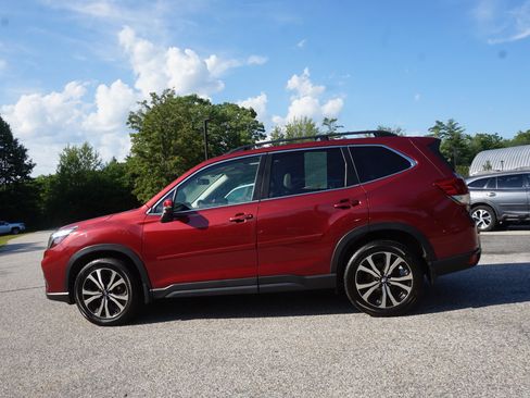 Used 2021 Subaru Forester Limited AWD/4WD image 8