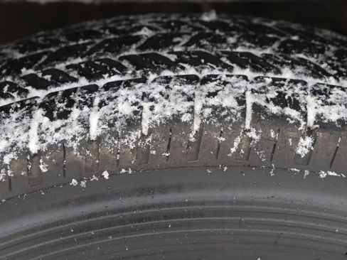 Used 2023 Ford Transit 250 Medium Roof w/ Load Area Protection Package image 38