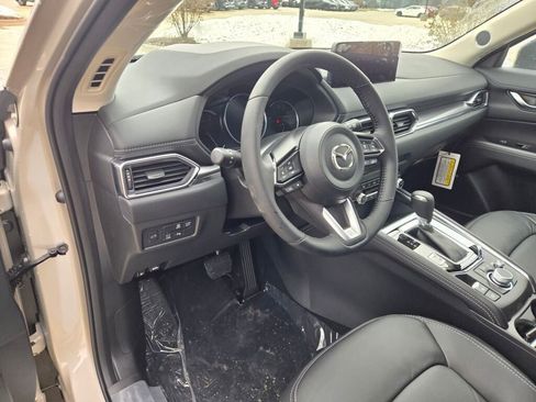 New 2025 MAZDA CX-5 AWD 2.5 S w/ Premium Plus Pkg image 23