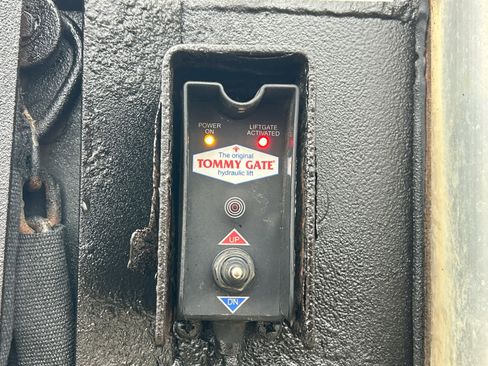 Used 2015 GMC Savana 3500 3500 Van 139 image 7