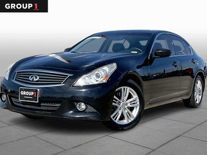 Used 2011 INFINITI G37 x w/ Premium Pkg
