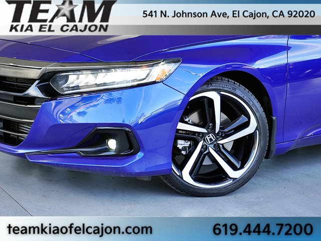 Used 2022 Honda Accord Sport image 3