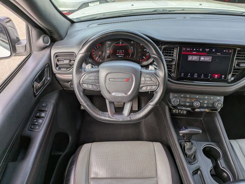 Used 2023 Dodge Durango GT image 18