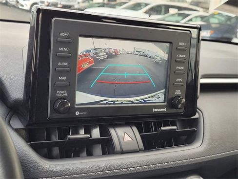 Used 2021 Toyota RAV4 XLE image 10