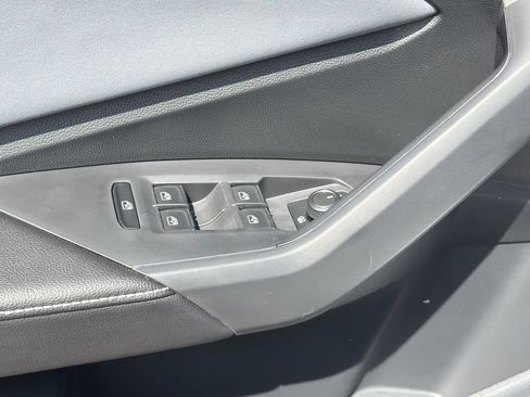 New 2026 Volkswagen Jetta SE FWD image 22