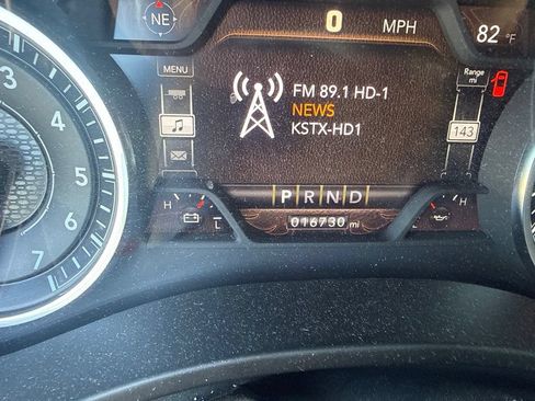 Used 2024 RAM 1500 Laramie RWD image 16