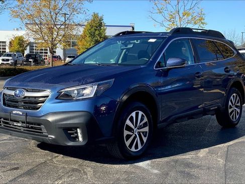 Certified 2022 Subaru Outback Premium image 15