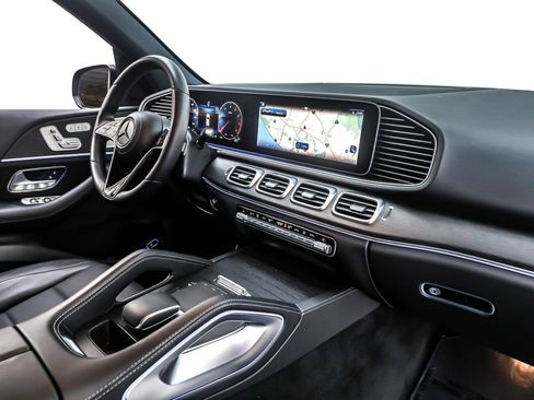 Certified 2025 Mercedes-Benz GLE 350 4MATIC image 17