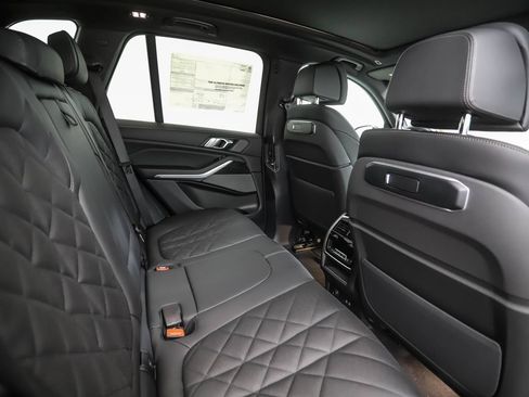 New 2026 BMW X5 xDrive40i w/ M Sport Package AWD/4WD image 26