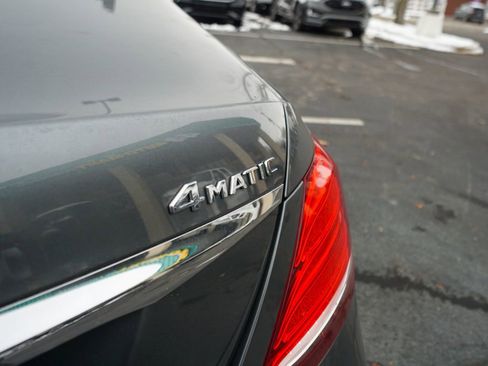 Used 2017 Mercedes-Benz E 300 4MATIC image 3