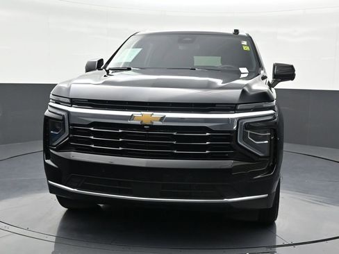 Used 2025 Chevrolet Tahoe LS image 9