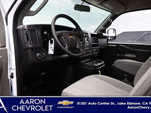 New 2026 Chevrolet Express 2500 w/ Driver Convenience Package RWD image 7