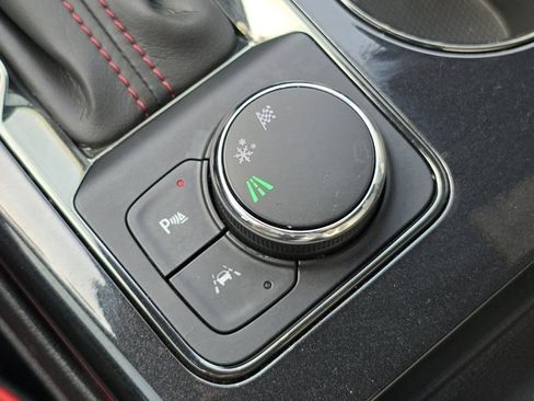 Used 2021 Chevrolet Blazer RS w/ Enhanced Convenience Package image 13