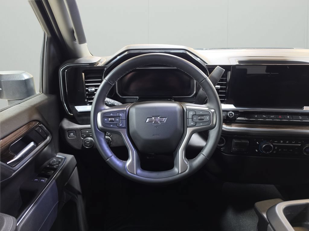 Used 2026 Chevrolet Silverado 2500 LT w/ Trail Boss Package AWD/4WD image 18