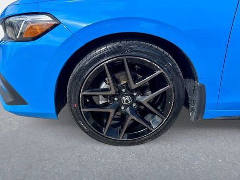 Used 2023 Honda Civic Sport Touring image 10