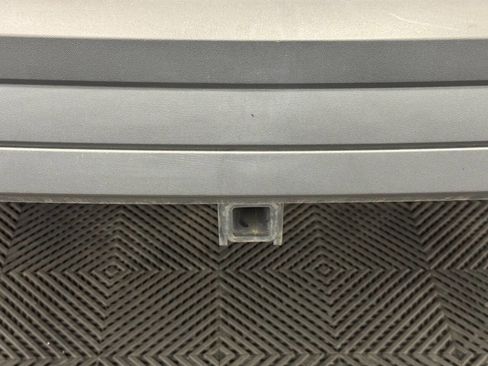 Used 2023 Volkswagen ID.4 Pro S image 6